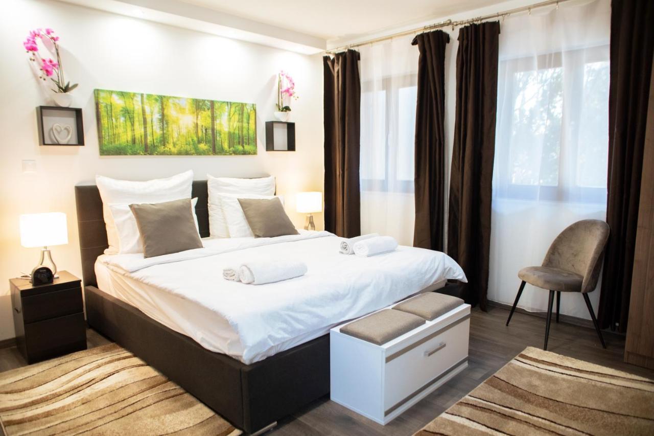 Nyuszis Apartman Kiskunmajsa Extérieur photo