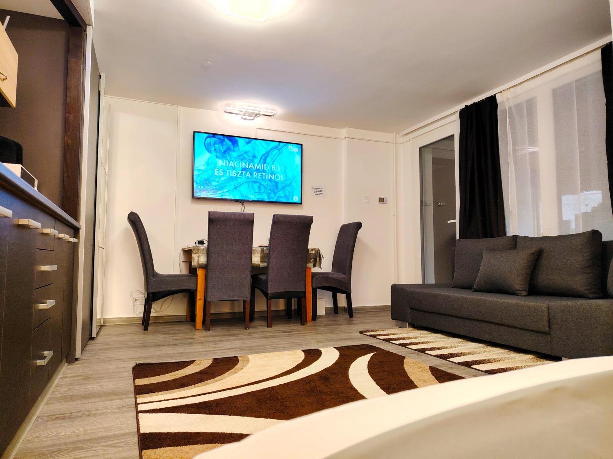 Nyuszis Apartman Kiskunmajsa Extérieur photo